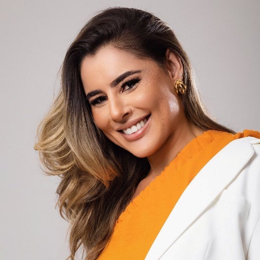 Dra. Cristiane Peixoto 